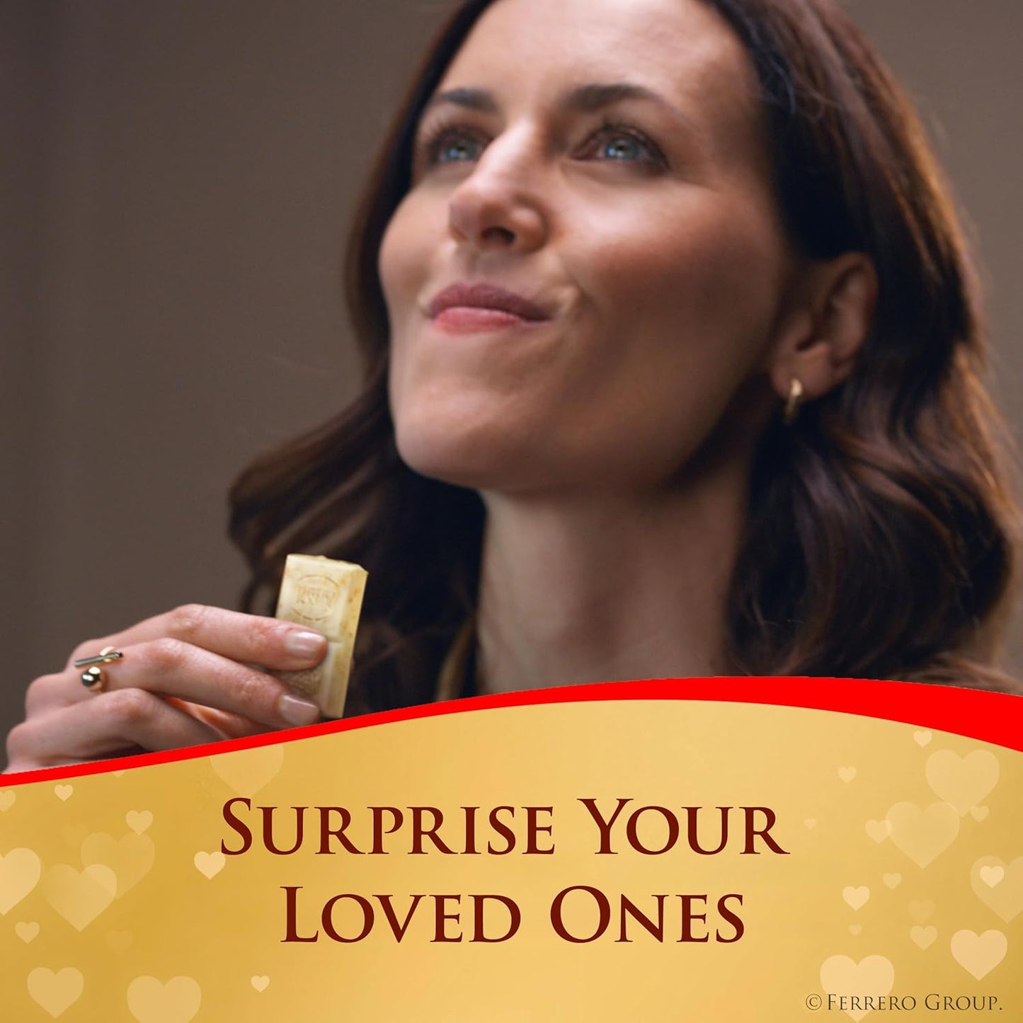 Ferrero Rocher Premium Chocolate Bar, White Chocolate Bar with Hazelnut Filling, 8 Count, 3.1 oz Each