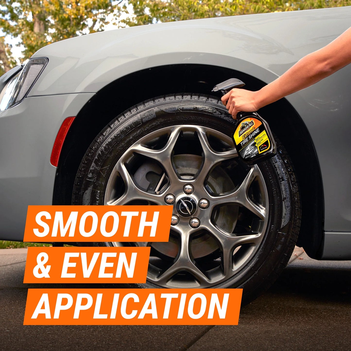 Armor All Extreme Tire Shine Spray for Car Detailing, 22 fl oz Bottle